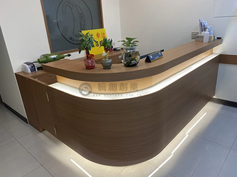 proimages/0908客製櫃台/圓弧木作櫃台a-jpg.webp