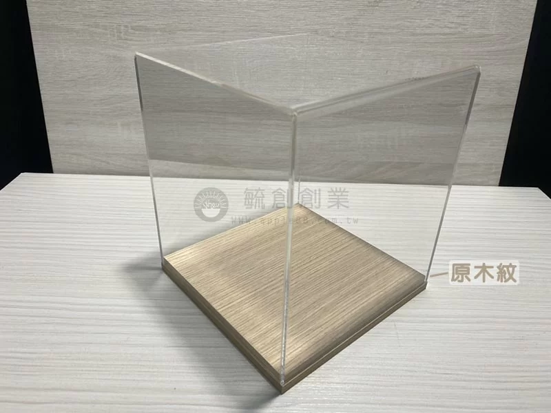 proimages/1壓克力/a壓克力公仔盒子/木底公仔盒C-jpg.webp