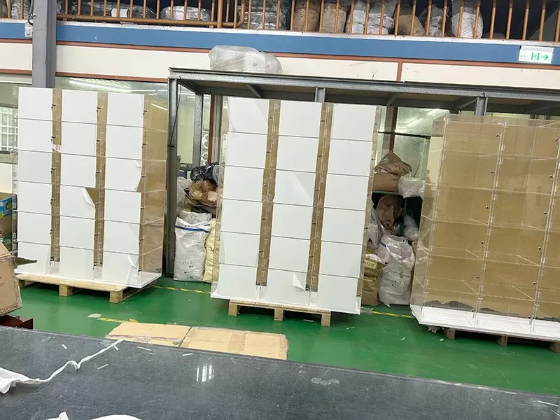 壓克力陳列櫃 | 多格公仔模型櫃