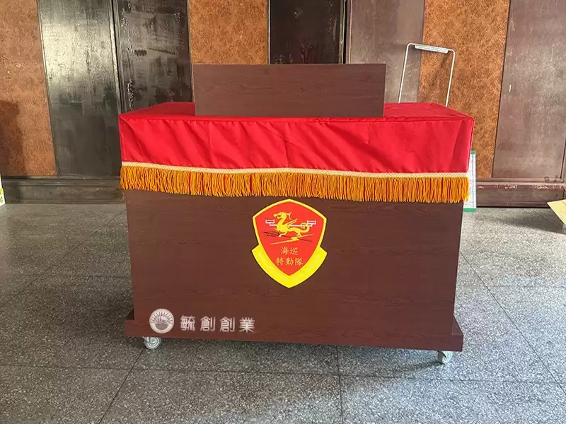 禮堂講桌/講台訂製