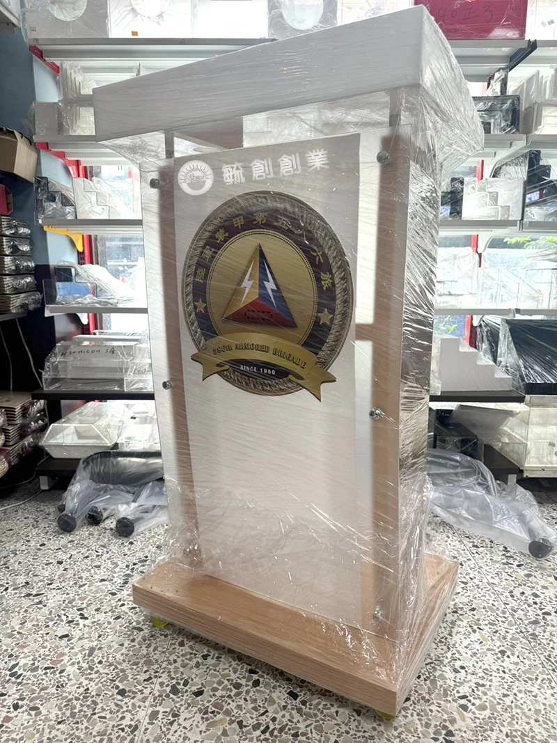 部隊講桌,壓克力Logo講桌