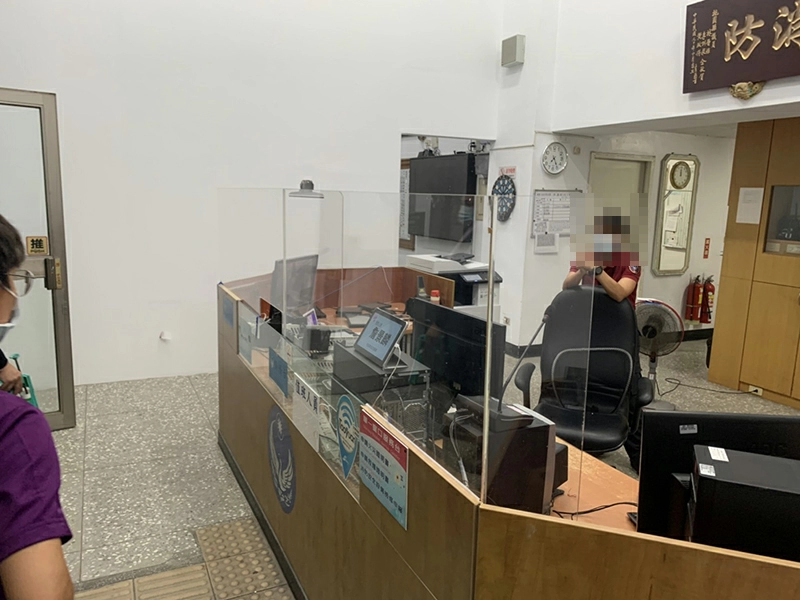 proimages/1壓克力/a壓克力隔板/防疫隔板訂製安裝 (3)-jpg.webp