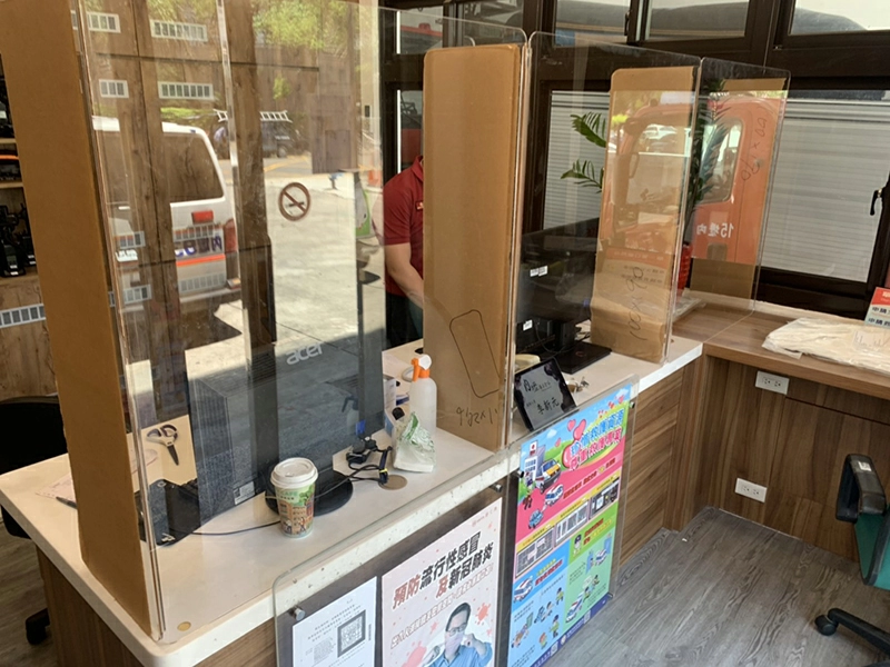 proimages/1壓克力/a壓克力隔板/防疫隔板訂製安裝-jpg.webp