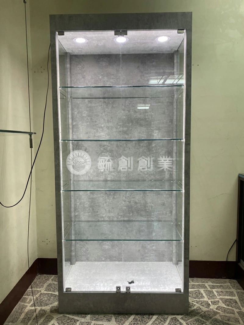 proimages/1玻璃櫃/模型玻璃櫃-清水模-jpg.webp