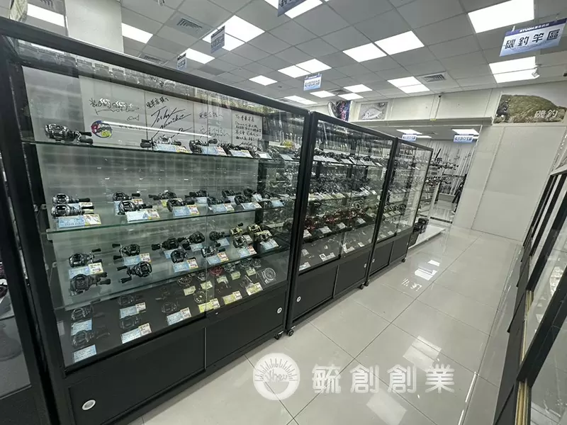 鋁料邊框展示櫃/玻璃展示櫃/直立玻璃櫃