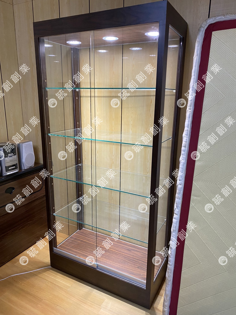 胡桃木紋玻璃櫃 直立玻璃櫃