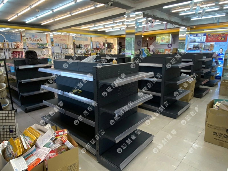 proimages/E裝潢/A藥局裝潢/台南藥局洞板貨架 (2)-jpg.webp