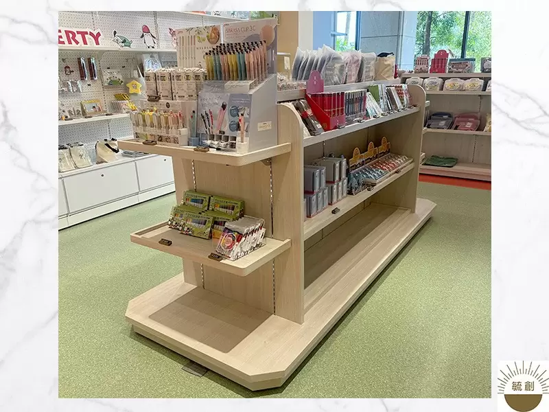 文具店中島架 | 木紋雙面展示櫃