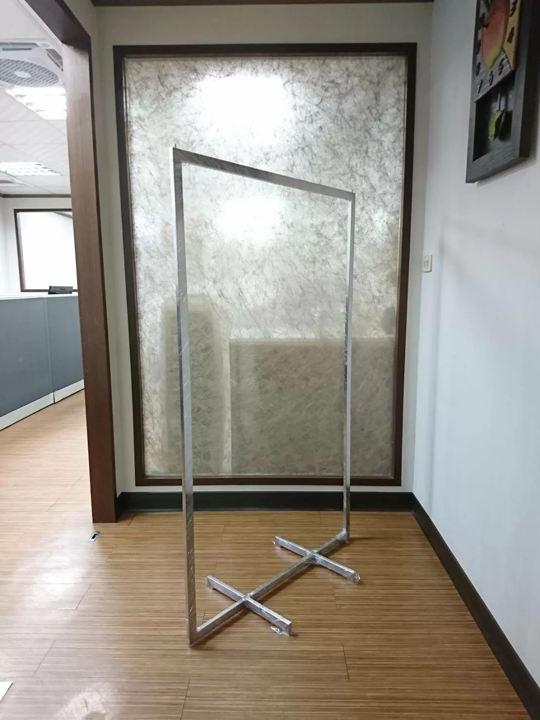 不鏽鋼掛衣展示架